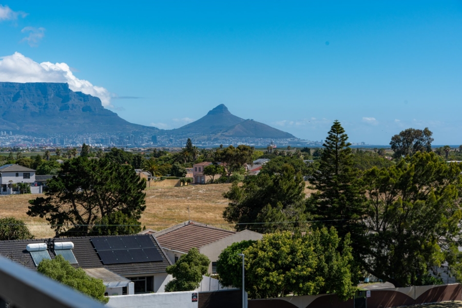 2 Bedroom Property for Sale in Flamingo Vlei Western Cape